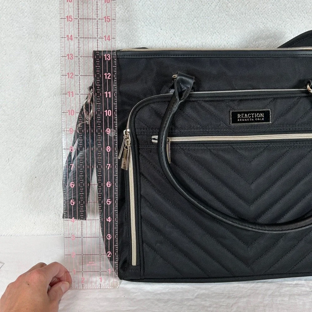 Kenneth Cole Reaction 54555 Black Nylon Laptop Tote Bag Chevron Quilt Briefcase